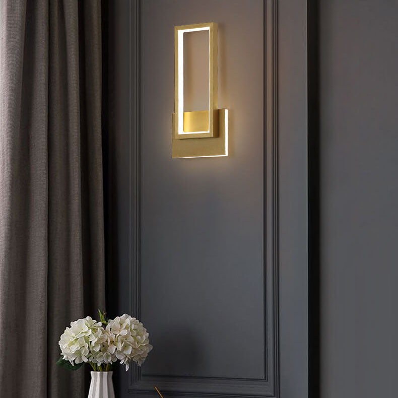 LumoBright – Applique Murale LED Rectangulaire Dorée Salon