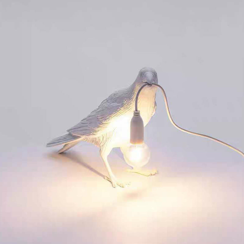 AvianGlow – Lampe de Table Artistique en Résine pour Chambre