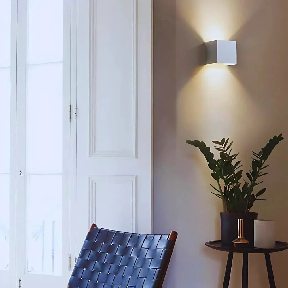 Applique murale LED blanc chaud pour extérieur jardin étanche design moderne décorative et autonome