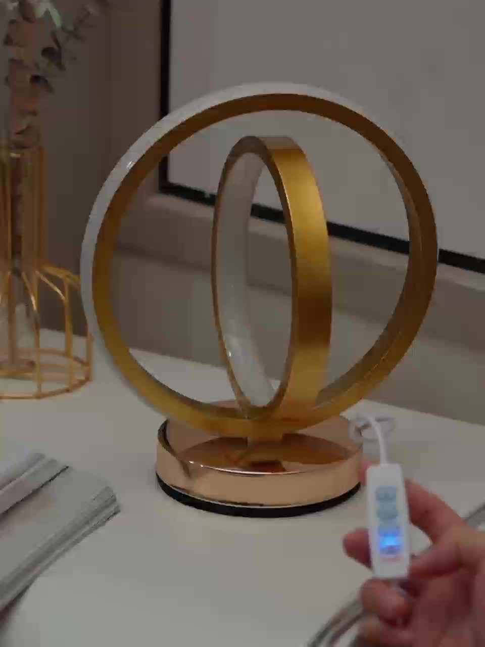 LumiRise – Lampe de table LED USB moderne et dimmable