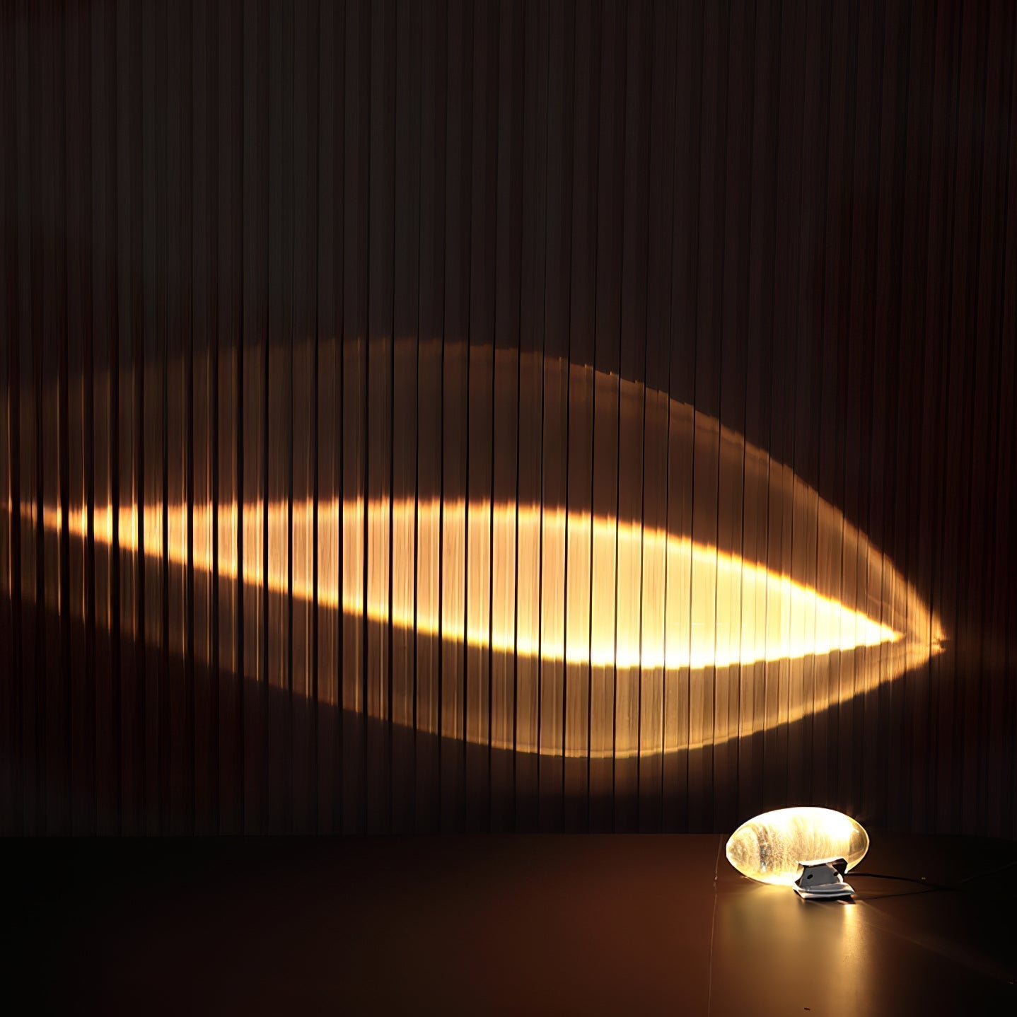 GraceLamp – Lampe de table élégante avec lumière claire et raffinée
