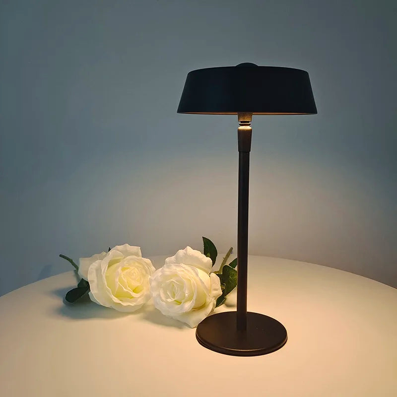 CityLuxe I Lampe de Table LED Moderne – Métal et Verre Épurés pour le Salon