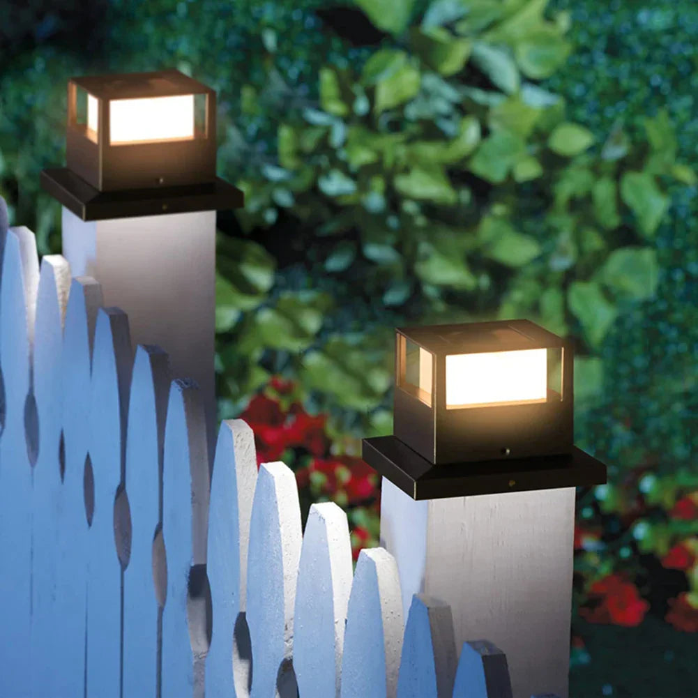 SunSphere – Lampe LED Étanche à Énergie Solaire
