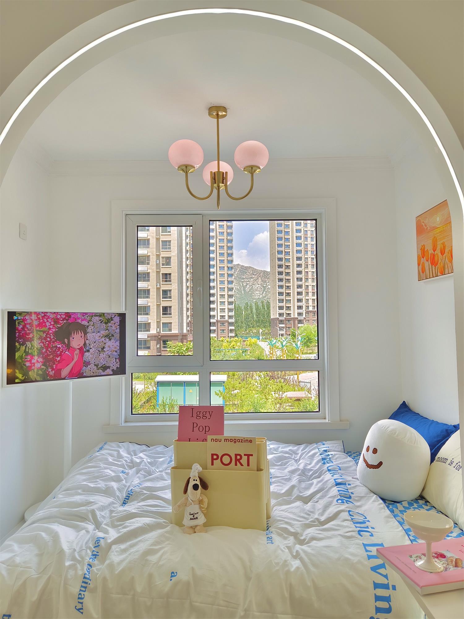 Lumora – Lustre Moderne en Verre Blanc, Salon, Design Doux