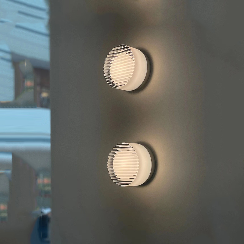 Éclairage mural LED premium et polyvalent GlowVerge