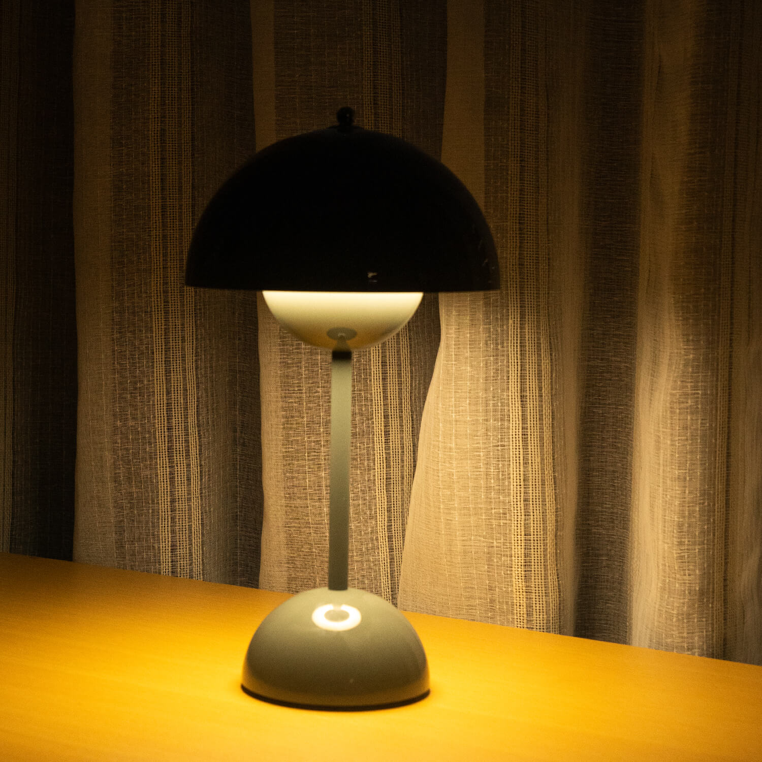 BruleeShine – Lampe de table LED sans fil et étanche
