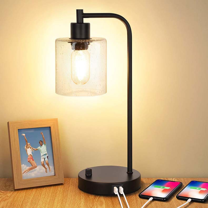 IndustriGlow Lampe de Table Industrielle avec Ports USB et Éclairage Dimmable