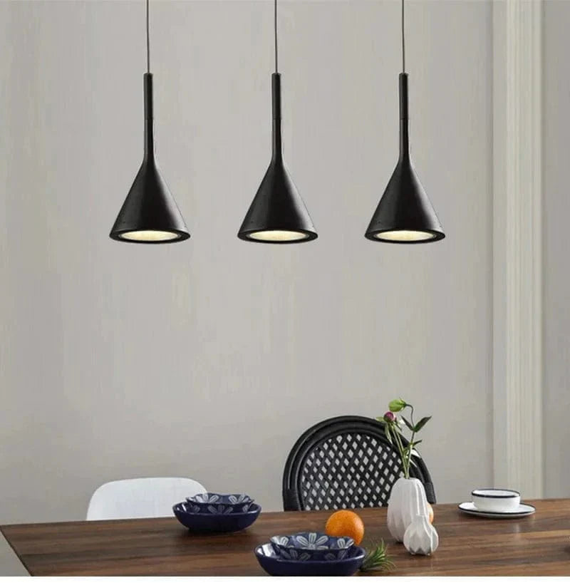 ClariLux – Suspension LED Minimaliste Blanche Salon