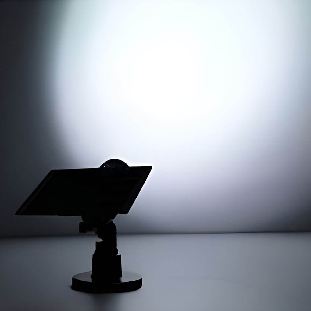 Éclairage spot solaire LED jardin extérieur blanc chaud aluminium orientable IP54 design moderne