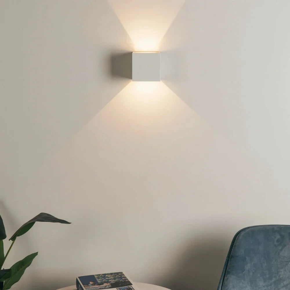 Applique murale LED blanc chaud pour extérieur jardin étanche design moderne décorative et autonome