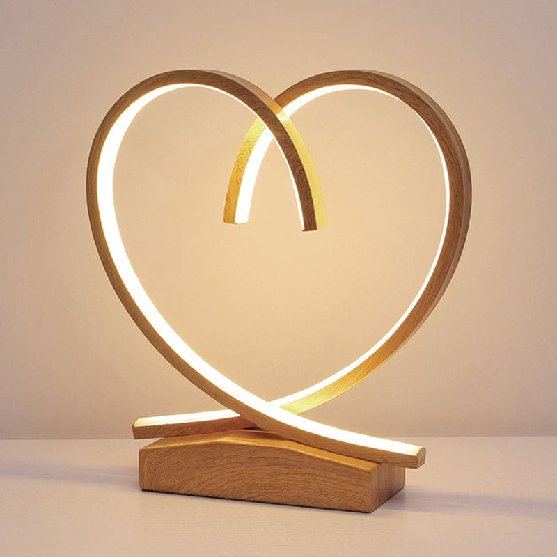 CœurLume – Lampe de Chevet LED en Bois avec Motif Cœur pour Chambre