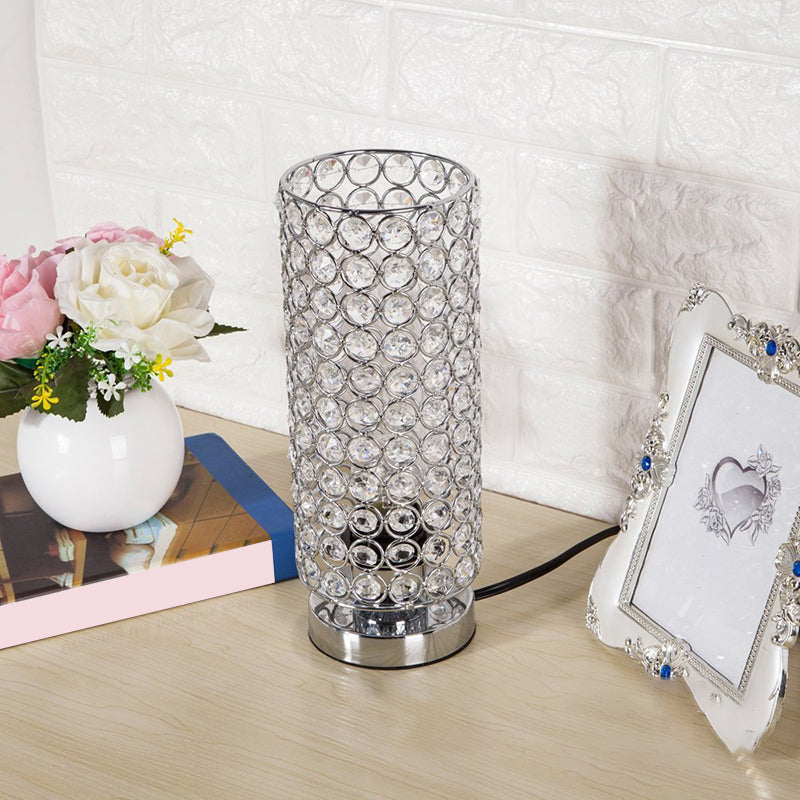 LuminaCrystal – Lampe de table en chrome avec éclairage nocturne en cristal