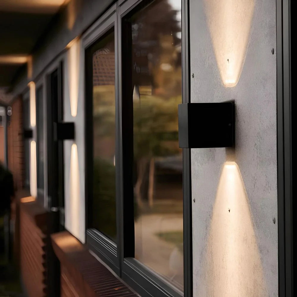 Applique murale LED blanc chaud pour extérieur jardin étanche design moderne décorative et autonome