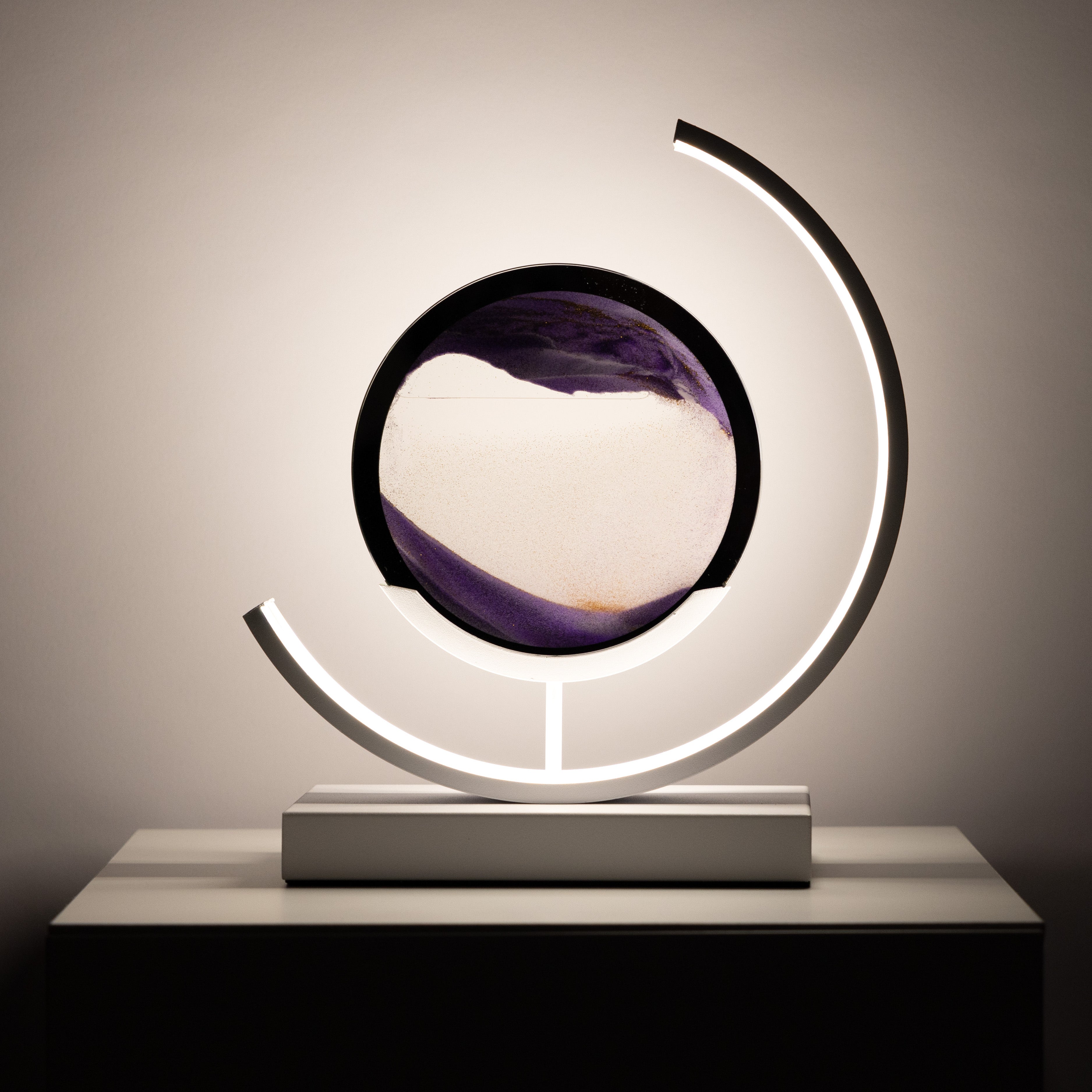 EvoLight – Lampe de Table LED Moderne avec Éclairage Dimmable et Design Minimaliste