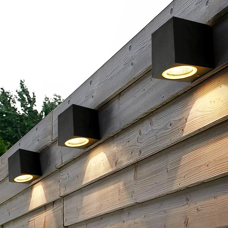 Lumora – Applique murale LED extérieur moderne, noir, jardin
