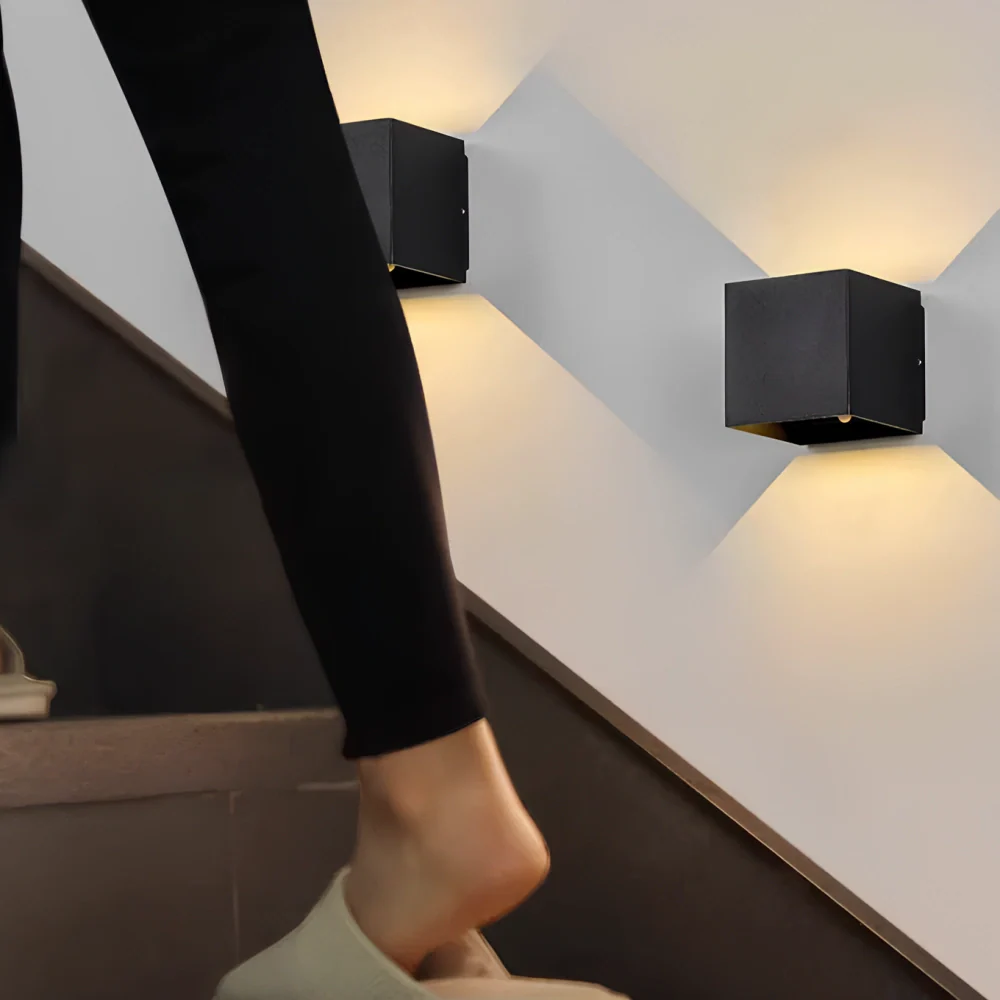 Applique murale LED blanc chaud pour extérieur jardin étanche design moderne décorative et autonome