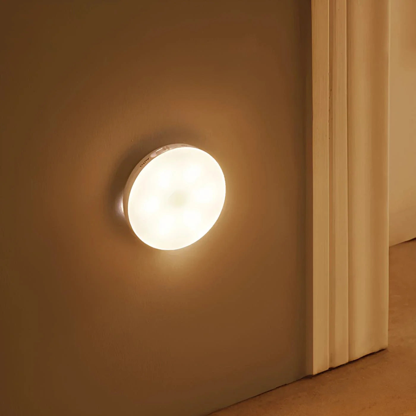 Lampe Intérieure à Détection de Mouvement – LED Blanche Moderne