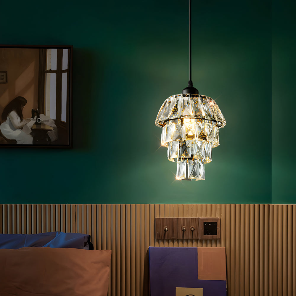 Aurélia – Mini Lustre Cristal Moderne Or et Noir Salon