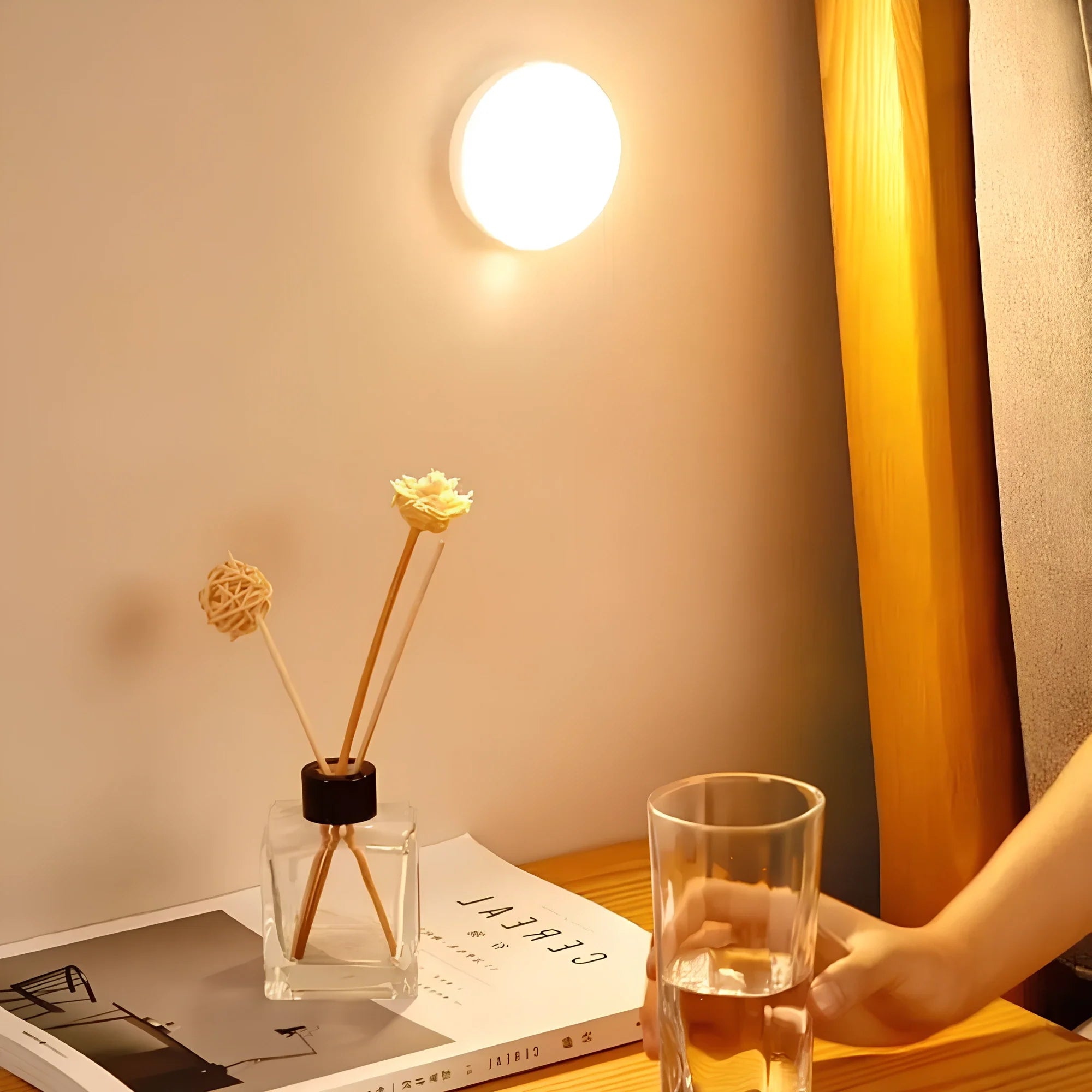 Lampe Intérieure à Détection de Mouvement – LED Blanche Moderne