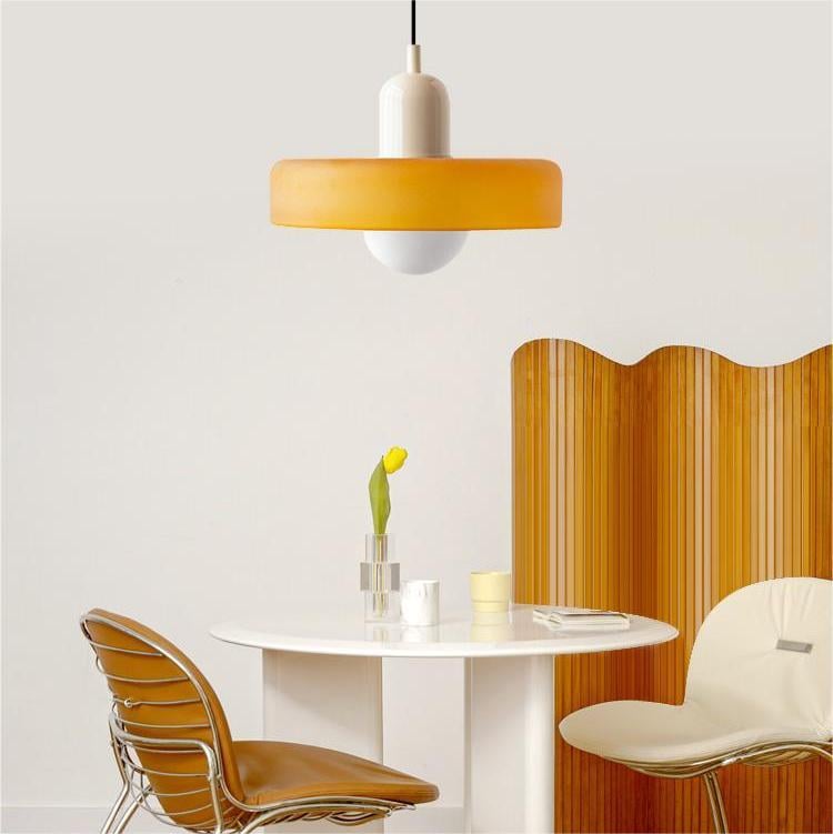 LuminoBau – Suspension Bauhaus en Verre Coloré, Design Moderne, Intérieur