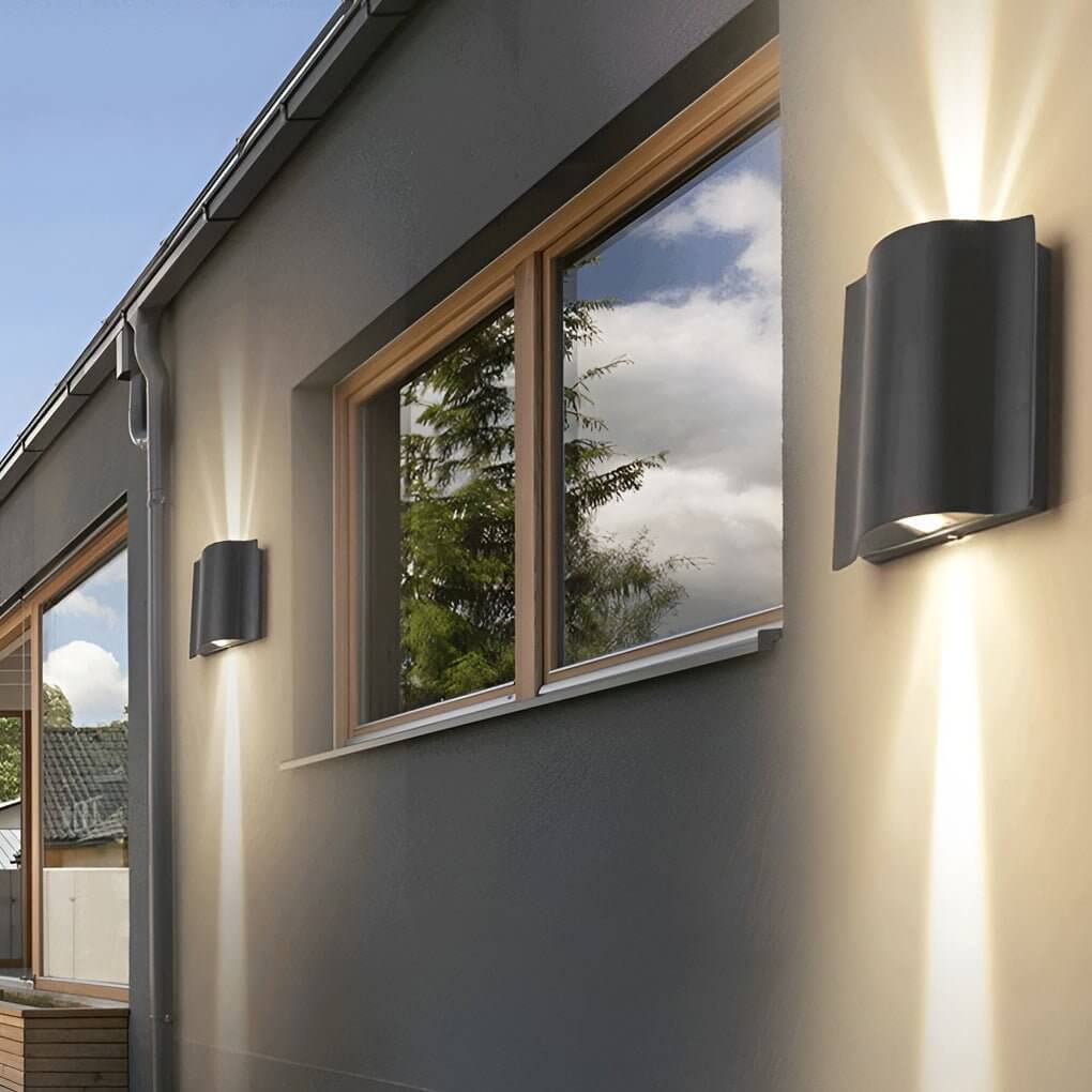 Applique Murale Extérieur | Aluminium Ondulé, Éclairage LED Haut-Bas 0