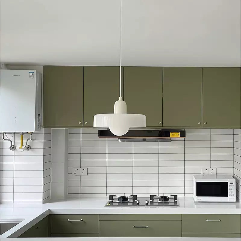 LuminoBau – Suspension Bauhaus en Verre Coloré, Design Moderne, Intérieur