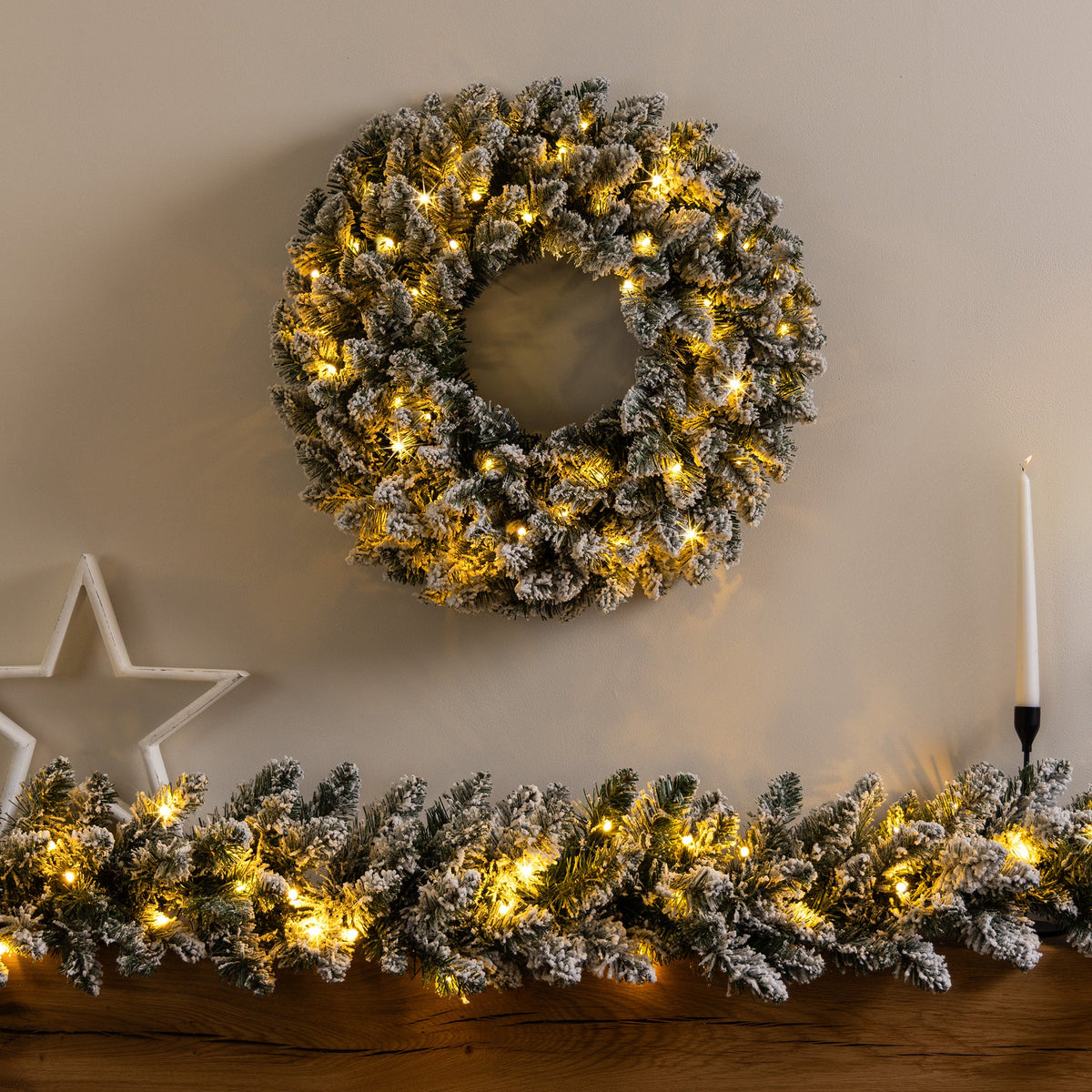 Couronne de Noël | Illuminée, Effet Enneigé 1