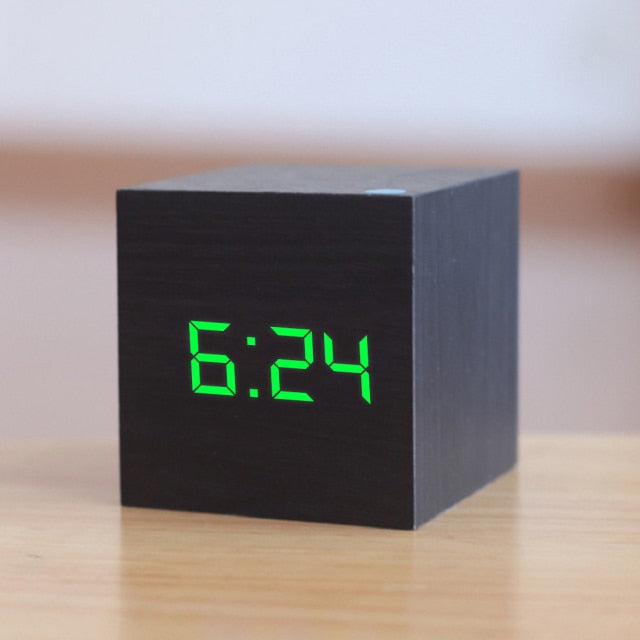 Horloge numérique cubique | Affichage date, température 5