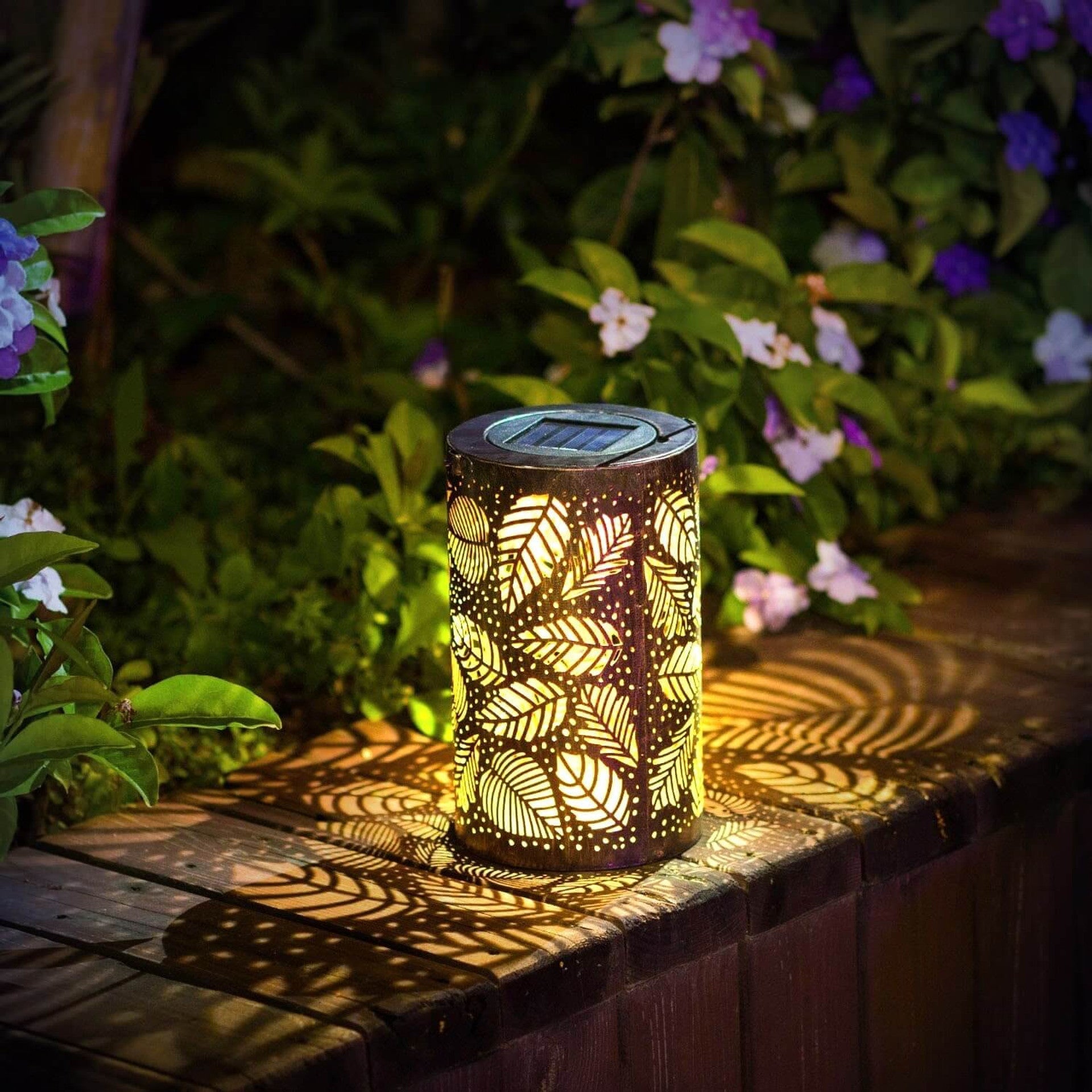 Lampe solaire LED décorative extérieur blanc chaud autonome étanche jardin terrasse design moderne