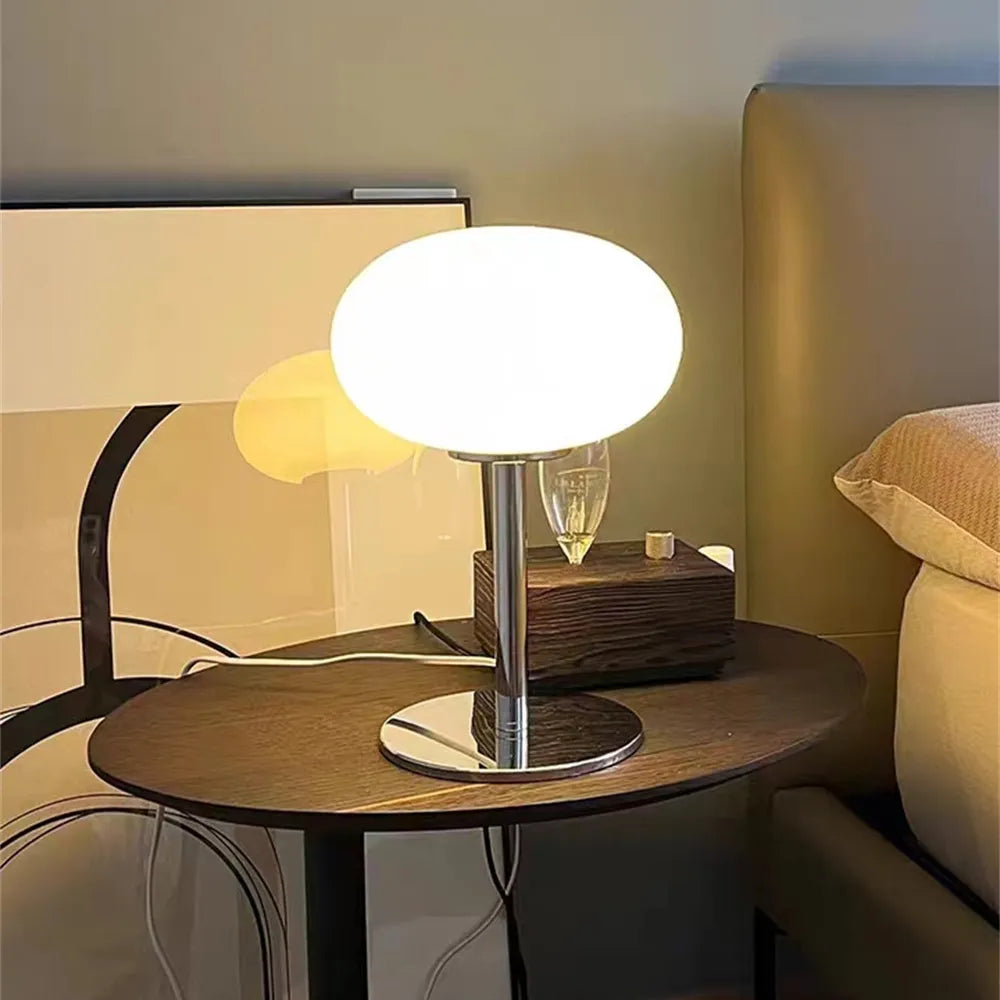Écliora – Lampe de Table LED Rechargeable au Design Ludique pour Salon