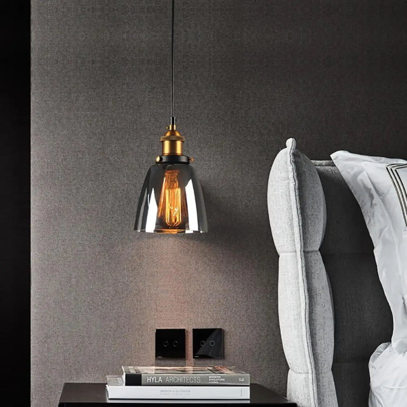 Luminaire Suspendu | Verre Fumé, Design Épuré 0