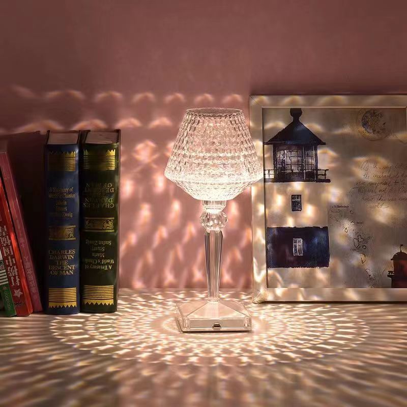 RadiantCrystal – Lampe de table LED en cristal avec trois niveaux de luminosité réglables
