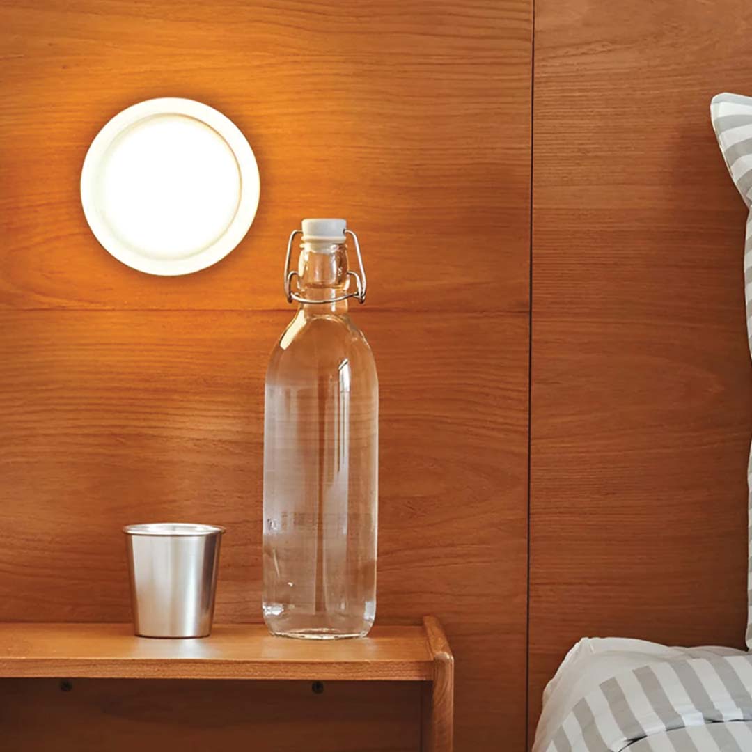 Applique murale LED raffinée et minimaliste  ShineGlide