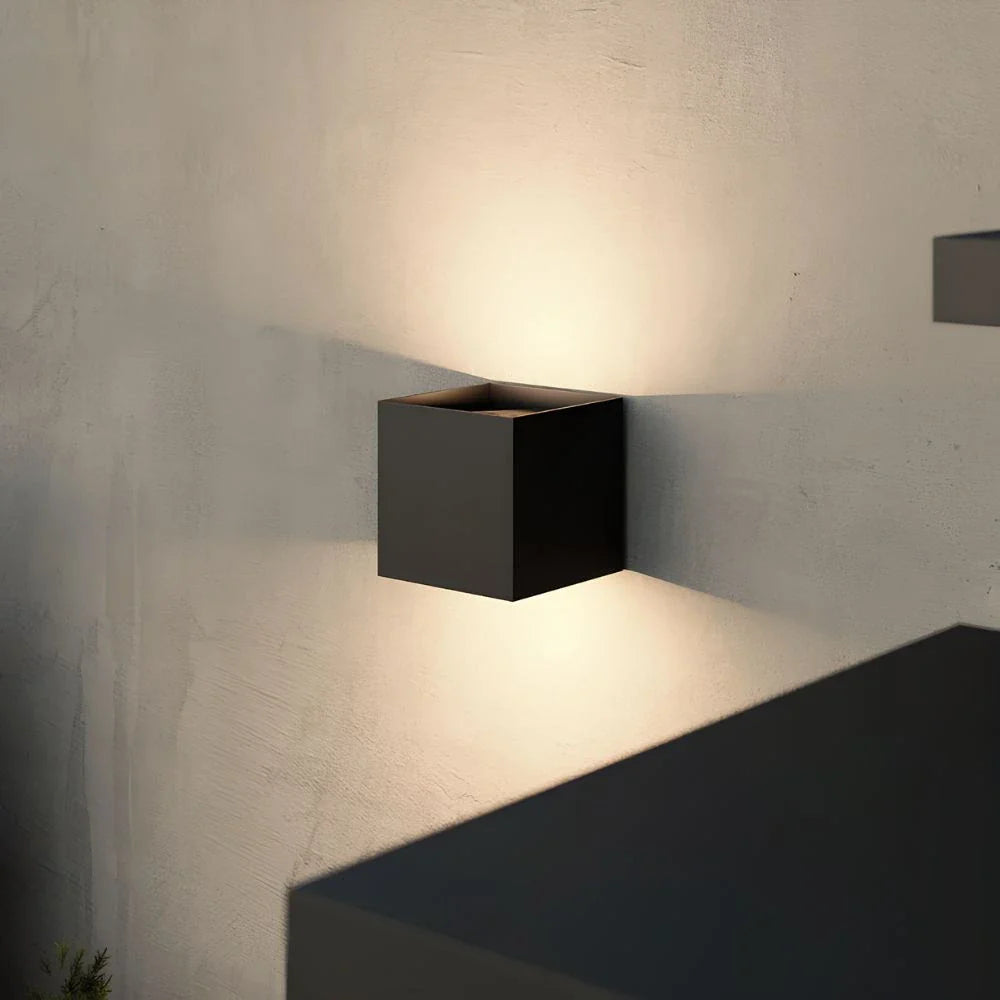 Applique murale LED blanc chaud pour extérieur jardin étanche design moderne décorative et autonome