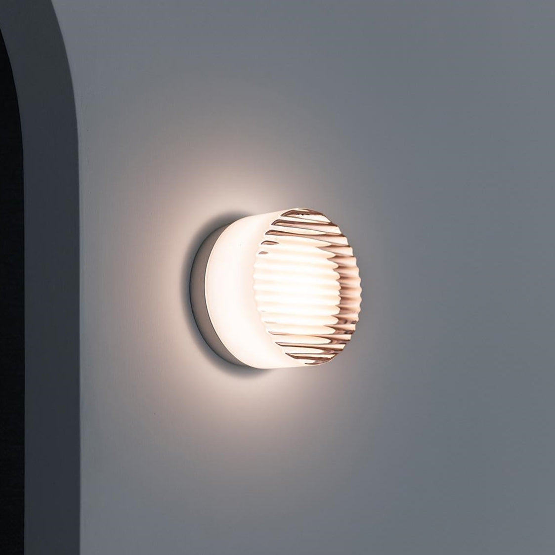 Éclairage mural LED premium et polyvalent GlowVerge