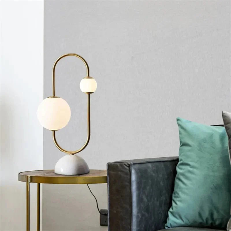 Ardélia – Lampe de Table LED Minimaliste Blanche pour Salon