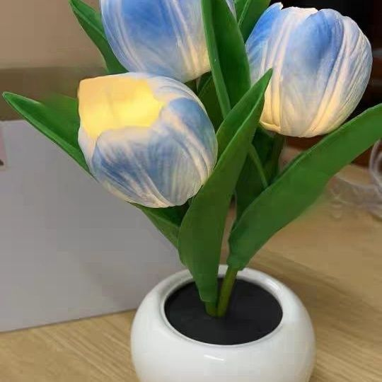 TulipaGlow – Lampe décorative LED Tulipe blanc chaud pour le salon