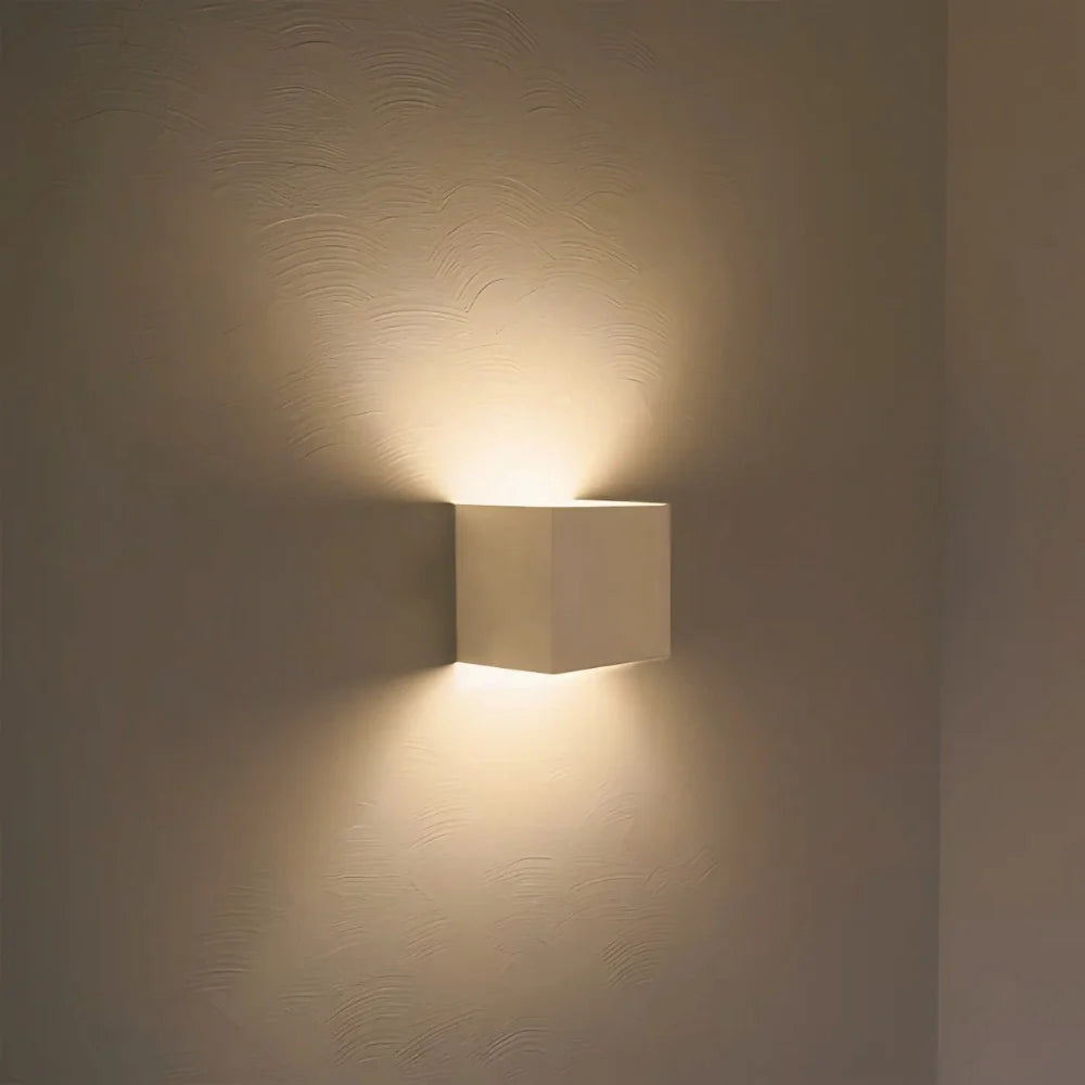 Applique murale LED blanc chaud pour extérieur jardin étanche design moderne décorative et autonome